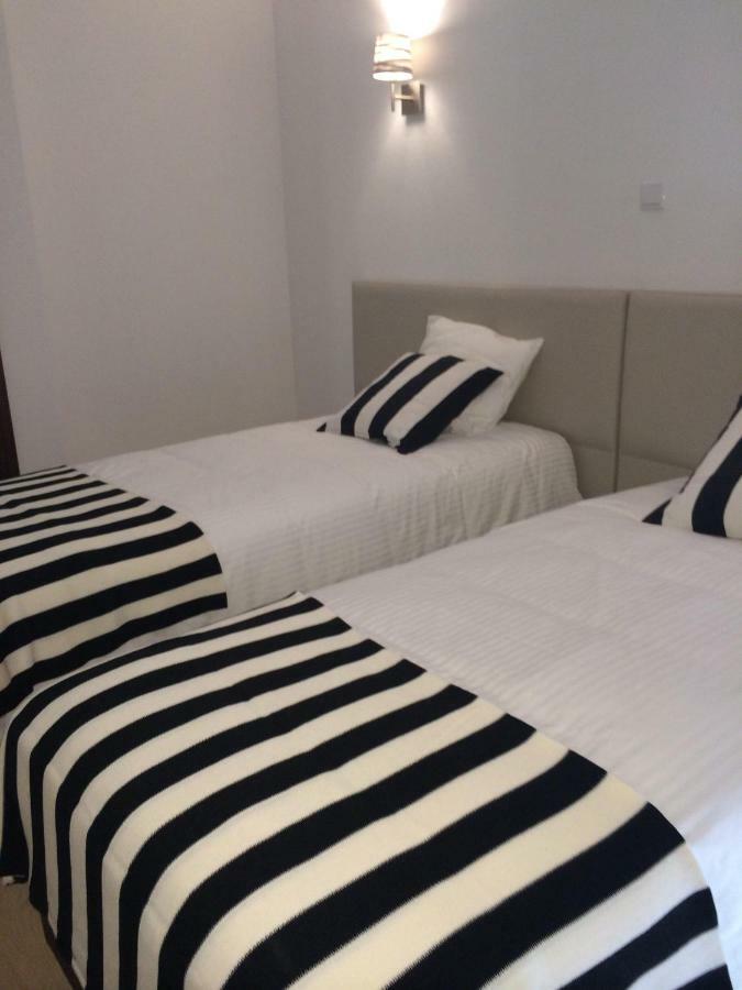 Nas Palhas Deitado Hotel Fatima Ngoại thất bức ảnh